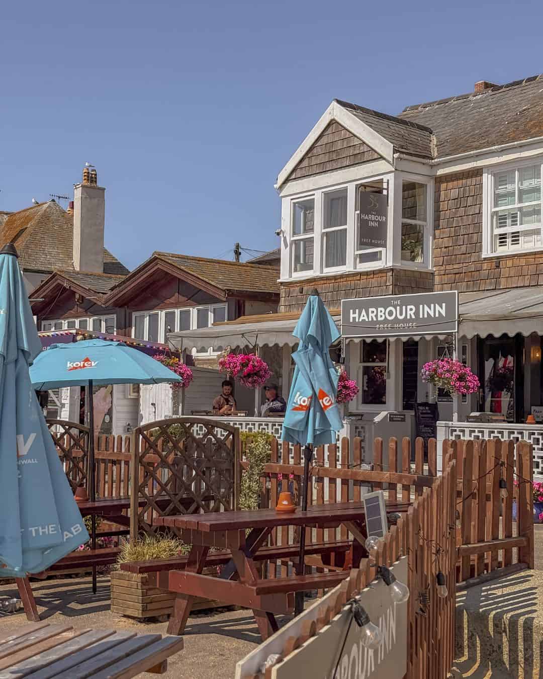 The Harbour Inn on the beach at Lyme Regis
