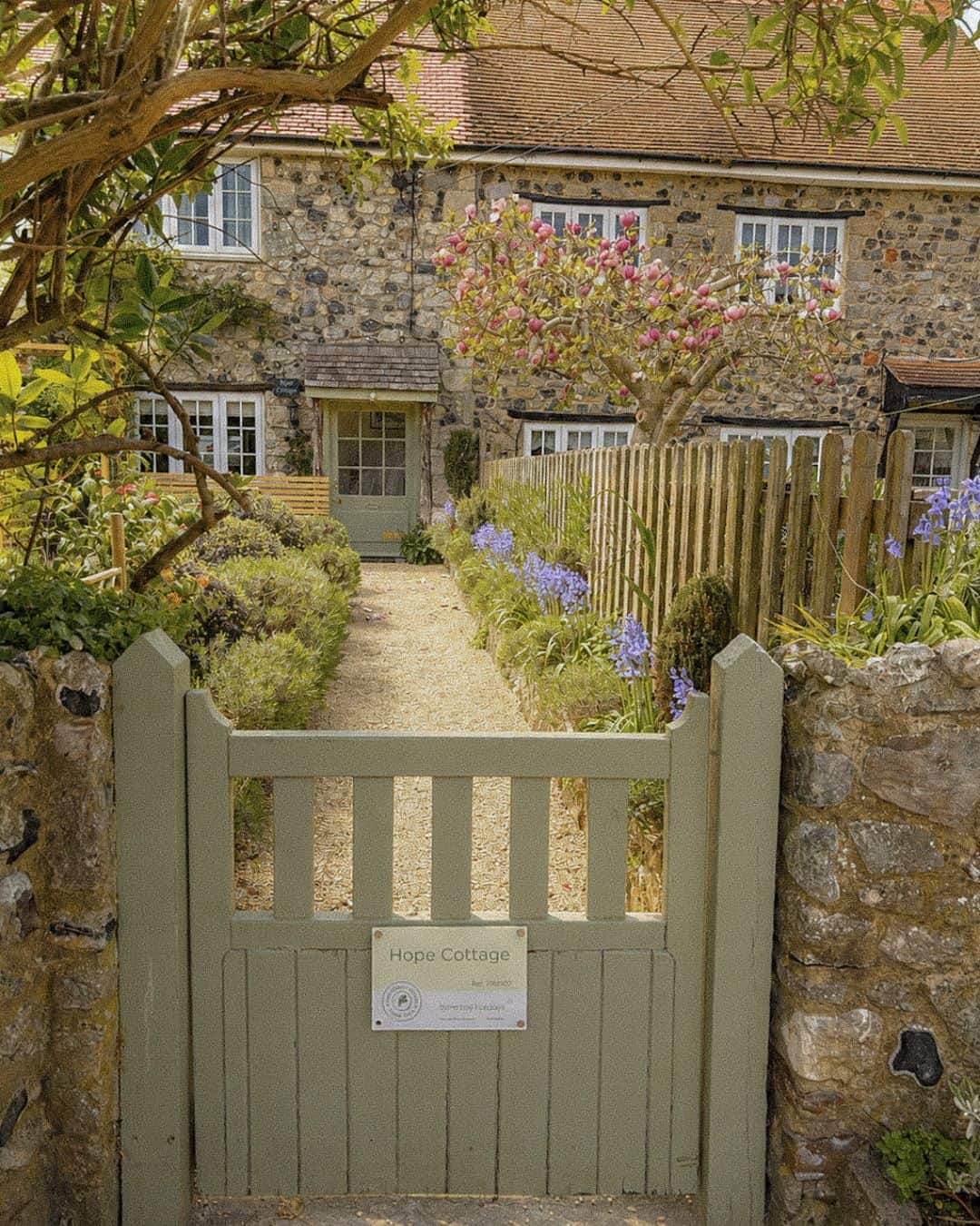 A beautiful cottage and gate in Beer, Devon